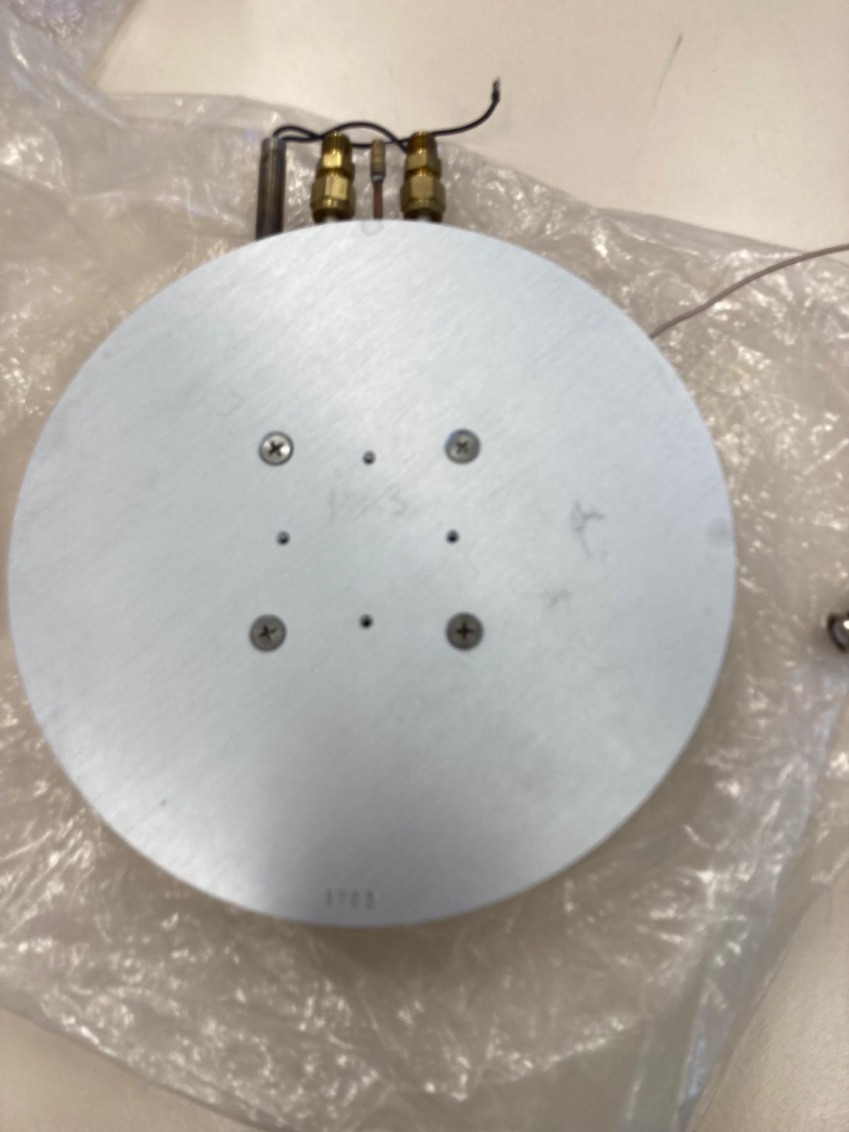 Top plate face arrière propre 4 vis